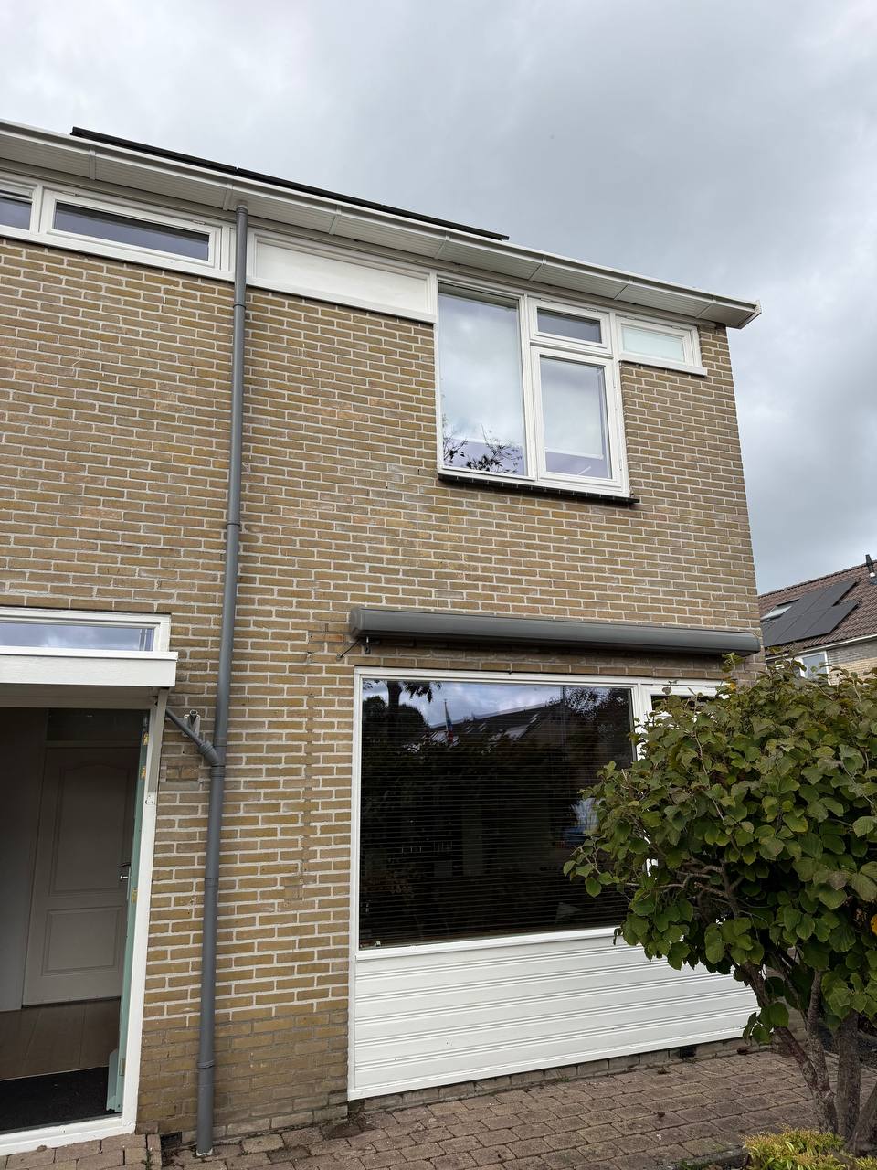 Woning ramen schoon na reiniging